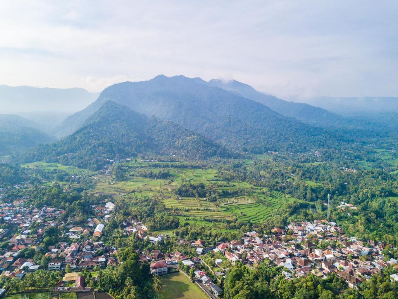Pemandangan Desa Iemasen 1